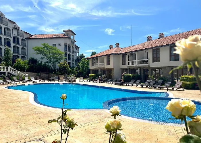 Marina K-s Triumph 公寓 圣弗拉斯