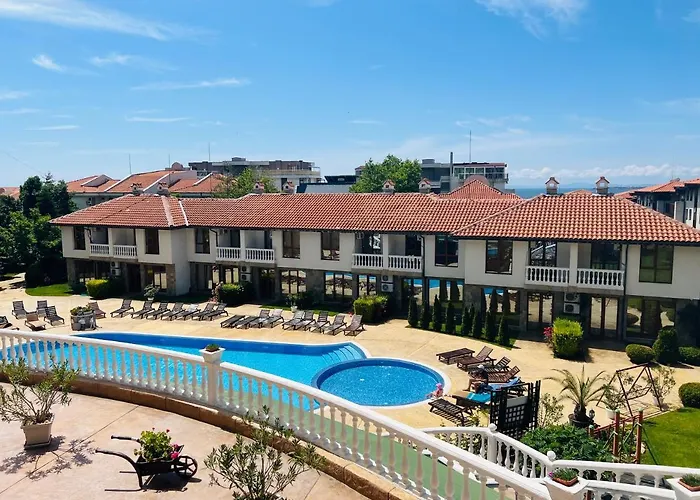 Marina K-s Triumph 圣弗拉斯