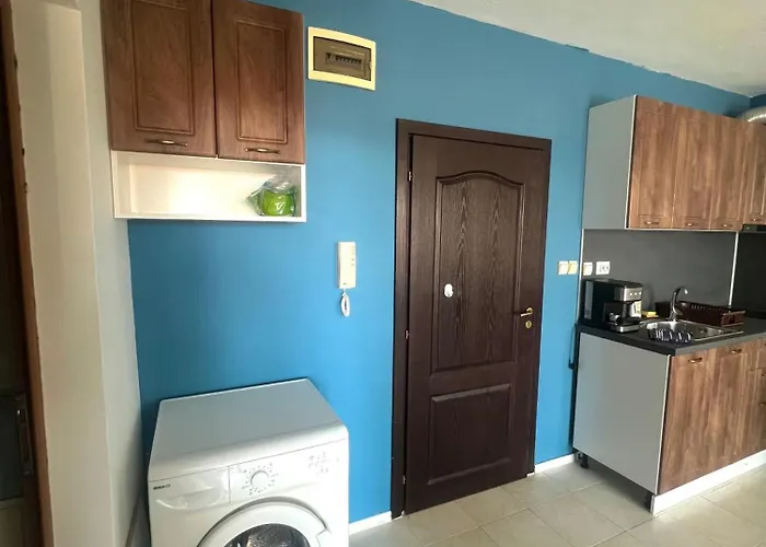 Marina K-s Triumph 公寓 圣弗拉斯