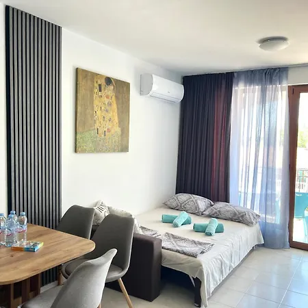 Marina K-s Triumph Appartamento *